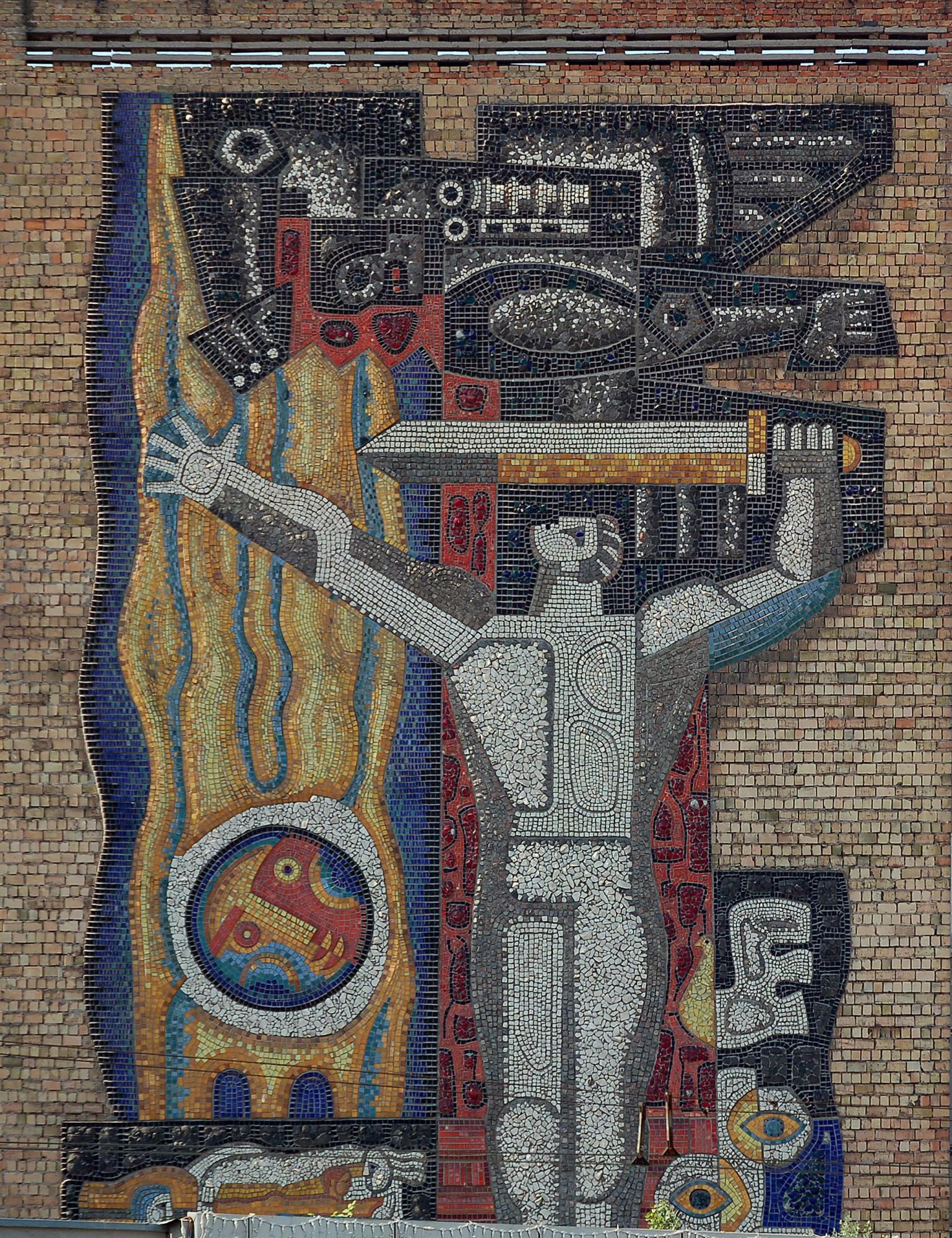 &quot;Місто-мрія&quot;: ці фото наймонументальніших споруд Прип'яті зачаровують